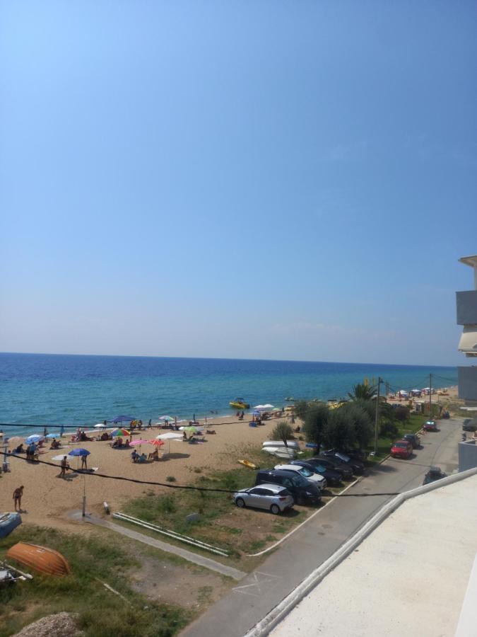 Vila "Breeze" Front To The Sea - Hakidiki Flogita Exteriér fotografie